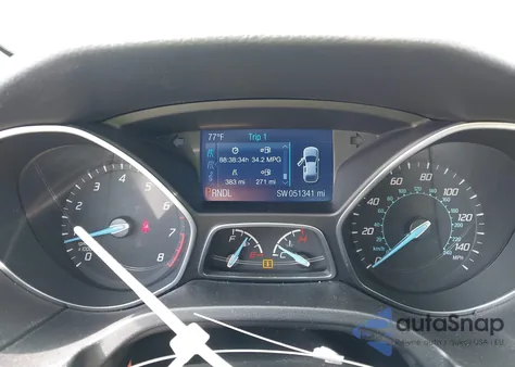 2014 Ford Focus Se z USA, uszkodzony, nr VIN 1FADP3F25EL435437